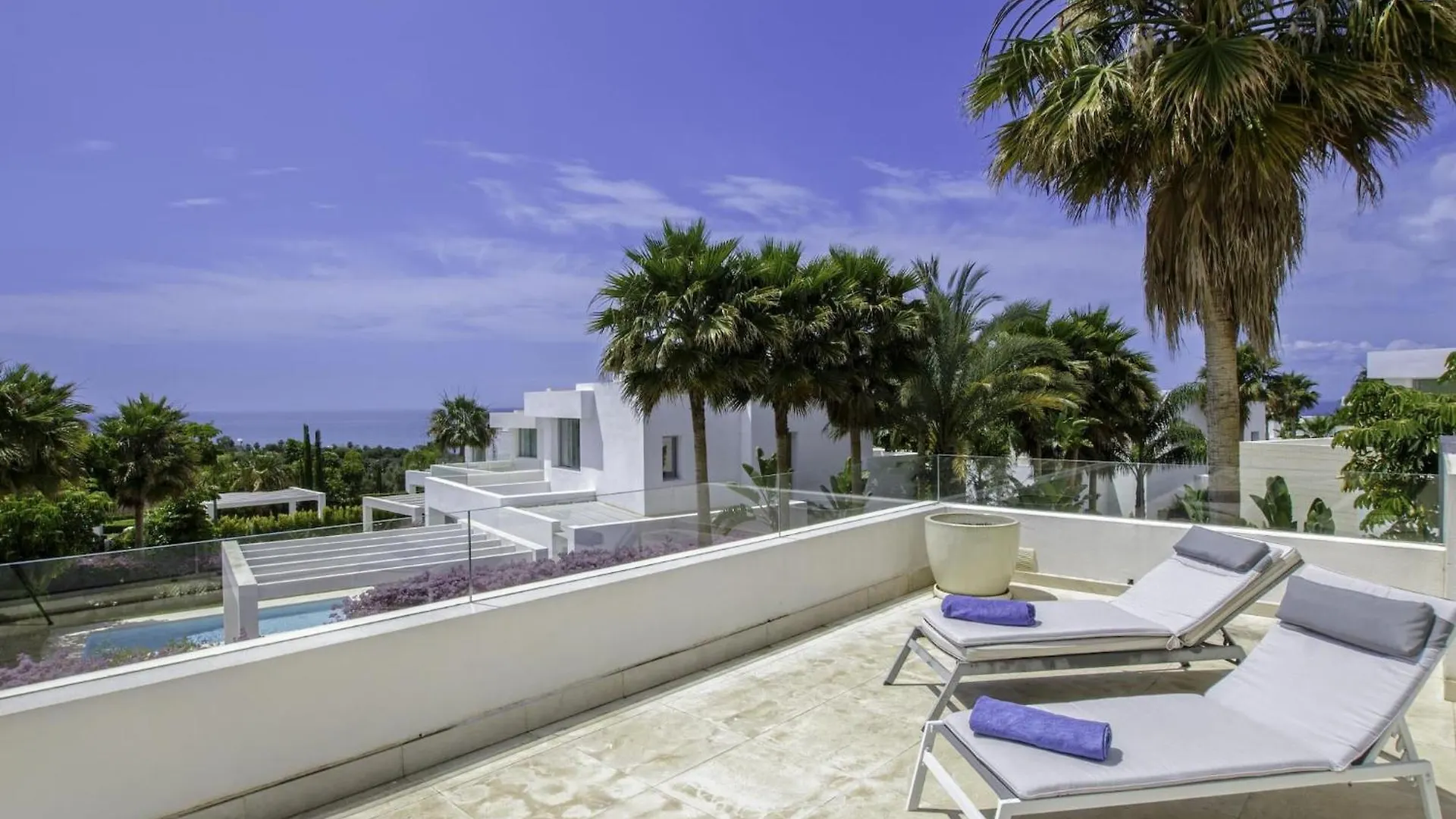 Fantastica Villa Moderna En Rio Real Marbella 0*,  Spain